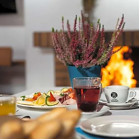 Hotel Jasenka Rekreacni Stredisko Zubri